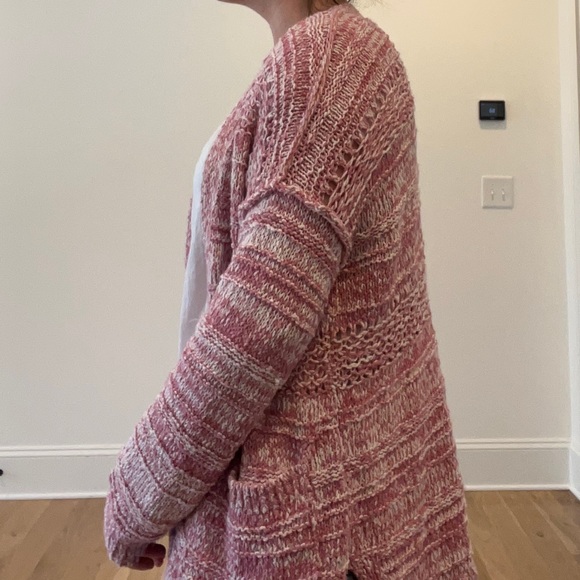 A&F Cardigan - Picture 2 of 4